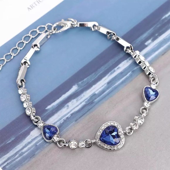 NWT Blue sapphire with diamonds bracelet - Picture 3 of 9
